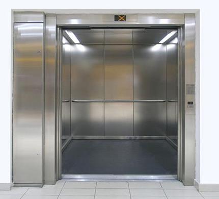 载货电梯